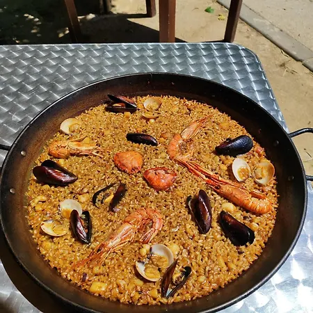 La Barcassa De Дельтебре